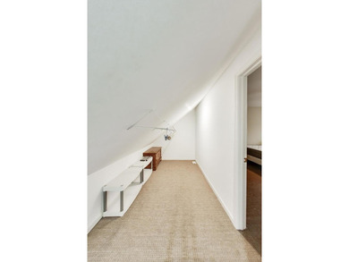 Stunning Updated Home with Water Views in Wedgewood! Welcome - photo 33