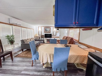 Escape to your own private retreat on the legendary Caddo Lake a - photo 10
