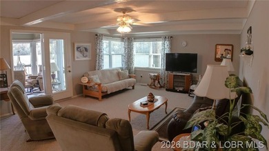 Lakefront living at its finest in this stunning waterfront ranch - photo 16