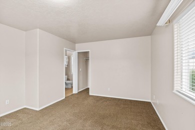 Versatile Devils Lake home with lake views from the living room - photo 17