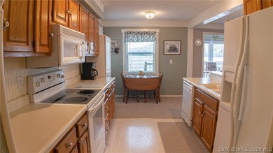 Lakefront living at its finest in this stunning waterfront ranch - photo 24