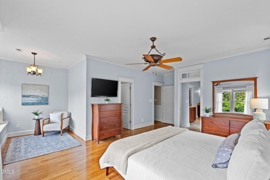 Welcome to this exceptional five-bedroom, four-bathroom home in - photo 31