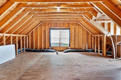 Welcome to this exceptional five-bedroom, four-bathroom home in - photo 35