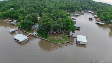 Lakefront living at its finest in this stunning waterfront ranch - photo 42