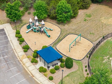 Welcome to this exceptional five-bedroom, four-bathroom home in - photo 43