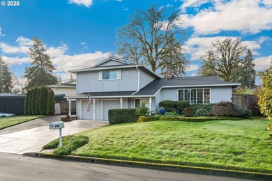 (private lake, pond, coastal) Home For Sale in Gladstone Oregon