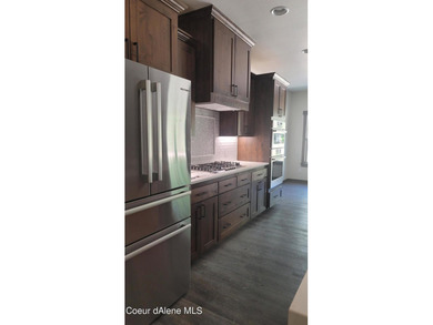 New Construction homes in The Crossing at Willow Bay! A gorgeous - photo 12