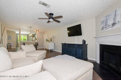 Lake Martin living made easy Warm, inviting, and fully - photo 12