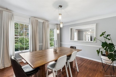 Nestled on a secluded, lushly landscaped three-quarter-acre - photo 12