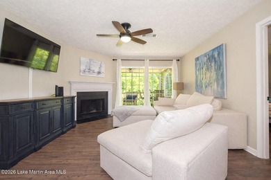 Lake Martin living made easy Warm, inviting, and fully - photo 14