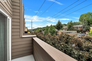 Exceptionally maintained and one of only two units with a rare - photo 14