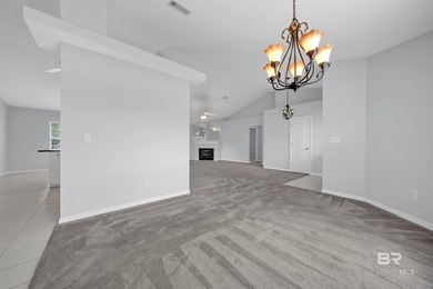 Amazing 3-bedroom, 2-bath home located near the cusp of Perdido - photo 15