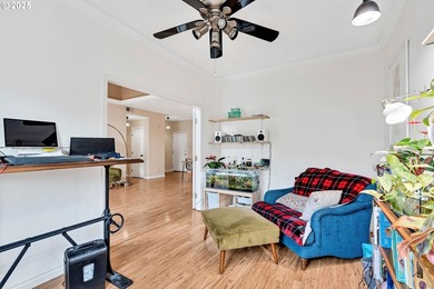 Exceptionally maintained and one of only two units with a rare - photo 16