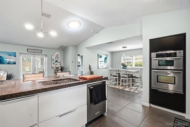 This recently updated interior and decor, well-maintained 3-bed - photo 18