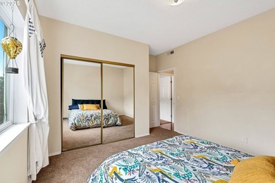 Exceptionally maintained and one of only two units with a rare - photo 22