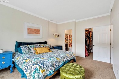 Exceptionally maintained and one of only two units with a rare - photo 24