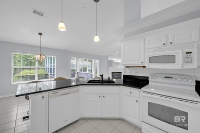 Amazing 3-bedroom, 2-bath home located near the cusp of Perdido - photo 25