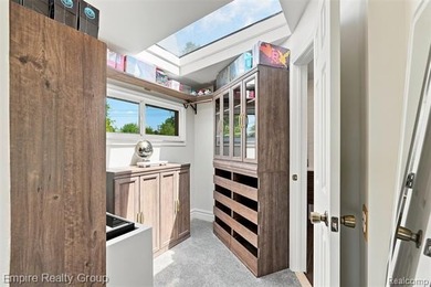 Stunning Luxury Lakefront Home on Belleville Lake Experience the - photo 25