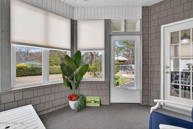 MOTIVATED SELLERS -- bring all offers! Beautifully maintained - photo 26