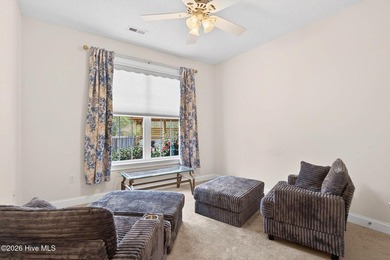 MOTIVATED SELLERS -- bring all offers! Beautifully maintained - photo 27