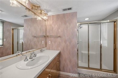Beautiful Lake Views in this sought after well established - photo 30