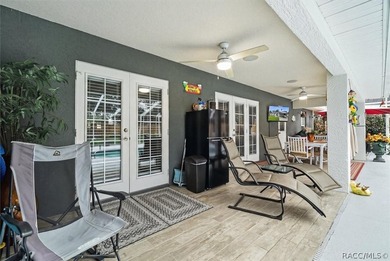 This recently updated interior and decor, well-maintained 3-bed - photo 30