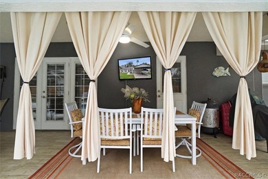 This recently updated interior and decor, well-maintained 3-bed - photo 31