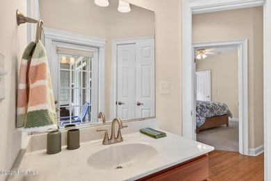 MOTIVATED SELLERS -- bring all offers! Beautifully maintained - photo 33