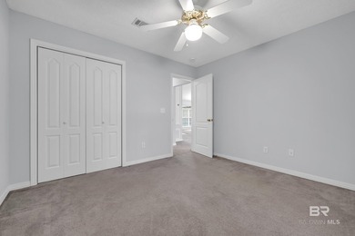 Amazing 3-bedroom, 2-bath home located near the cusp of Perdido - photo 34