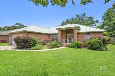 Amazing 3-bedroom, 2-bath home located near the cusp of Perdido - photo 41