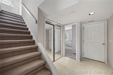 Beautiful Lake Views in this sought after well established - photo 42