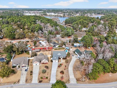MOTIVATED SELLERS -- bring all offers! Beautifully maintained - photo 43