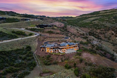 Dubbed the Water-Earth-Sky Villa by the renowned architectural - photo 7