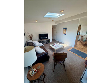 Don't miss this well-maintained ranch offers 3 bedrooms, 2 full - photo 3
