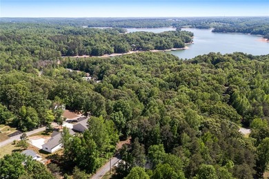 Build Your Lake Escape in Cherokee Bay! Own a beautiful, wooded - photo 22