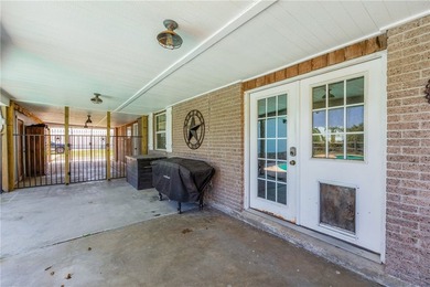 Welcome to 3701 Waldron Road! This renovated 3 bedroom, 2 - photo 39