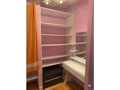 Welcome to this move-in-ready house. Filled with natural - photo 12