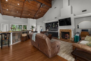 Private Lakehouse Retreat with Swimming Pool, and Deck - photo 13