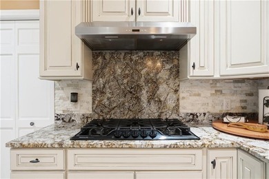Welcome home to a stunning, fully updated 4-bedroom, 3.5-bath - photo 22