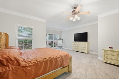 Welcome home to a stunning, fully updated 4-bedroom, 3.5-bath - photo 34