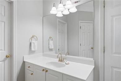 Welcome home to a stunning, fully updated 4-bedroom, 3.5-bath - photo 39