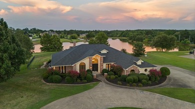 Luxury Living in Turtle Creek. Experience refined East Texas - photo 1