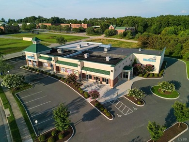 Rare opportunity to purchase a purpose-built wellness center - photo 7