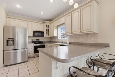 Some houses you have to sell. This one starts selling itself - photo 3