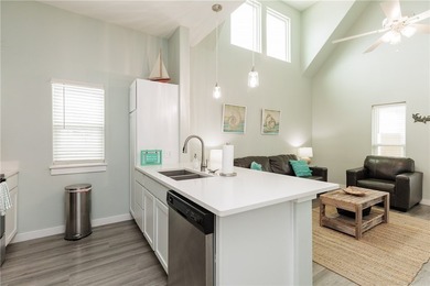 Gorgeous, well appointed townhome on the entrance to Access Road - photo 10