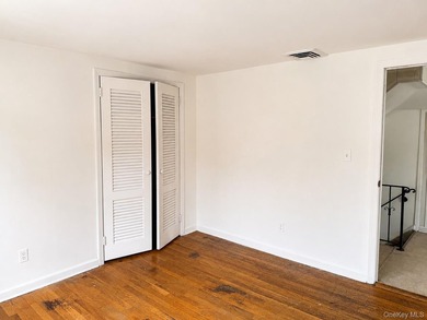 HANDYMAN SPECIAL! IF YOU'VE BEEN WAITING FOR A HOME WITH - photo 16