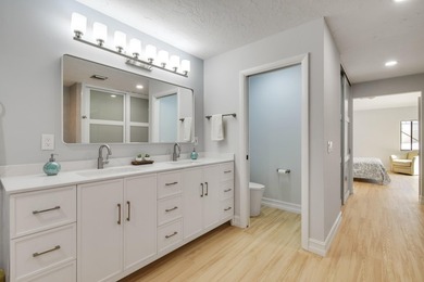 Welcome to your coastal sanctuary! This stunning single-family - photo 16