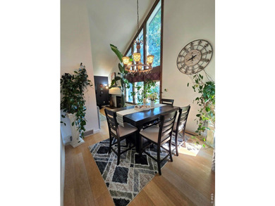 Under Contract Prior to listing - photo 5