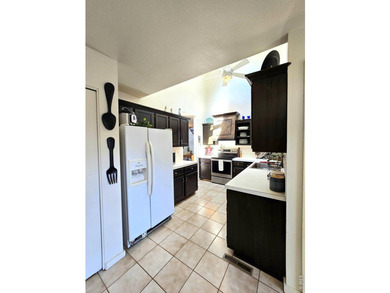 Under Contract Prior to listing - photo 8