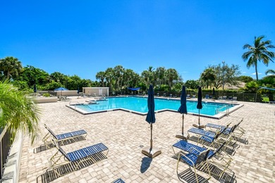 Welcome to your coastal sanctuary! This stunning single-family - photo 32